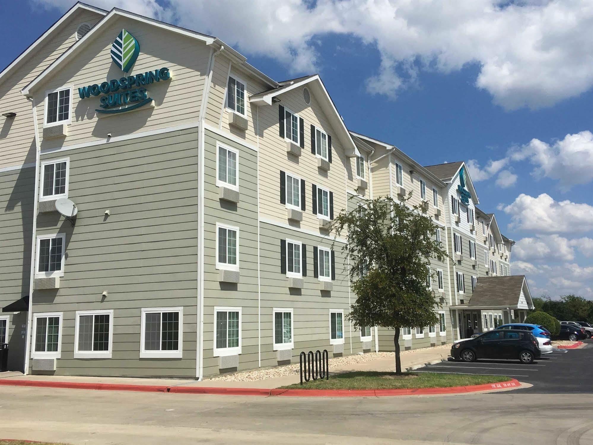 Woodspring Suites Louisville Southeast Forest Hills Экстерьер фото
